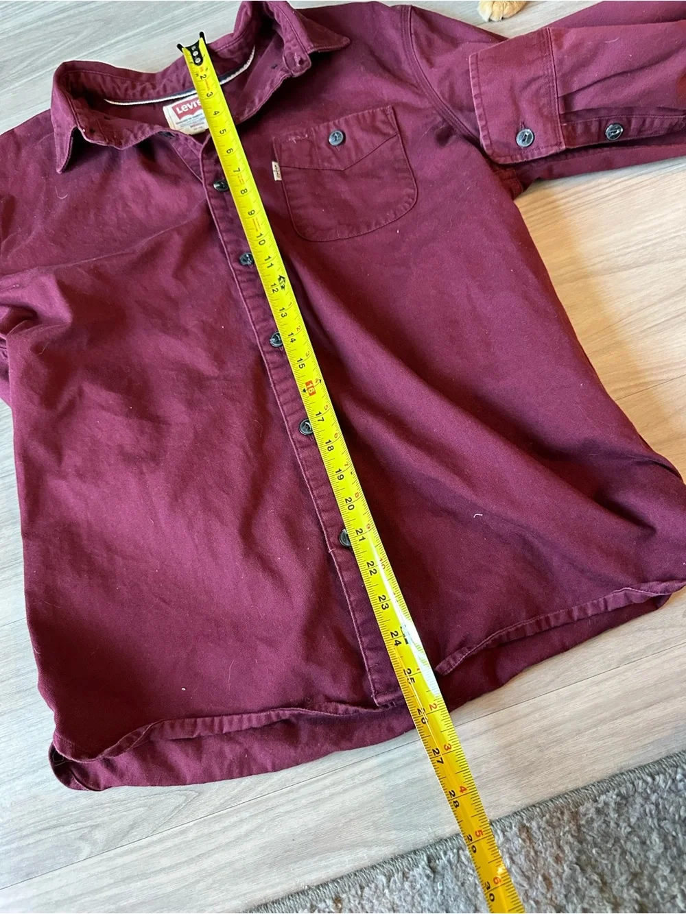 Levi's Classic Button-Down Shirt in Burgundy Mens Medium